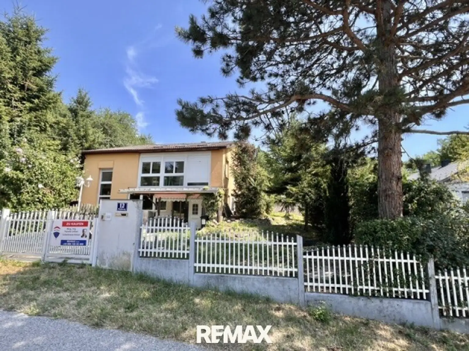 Einfamilienhaus in Pöttsching mit sonnigem Garten, Wintergarten, Einliegerwohnung-Option