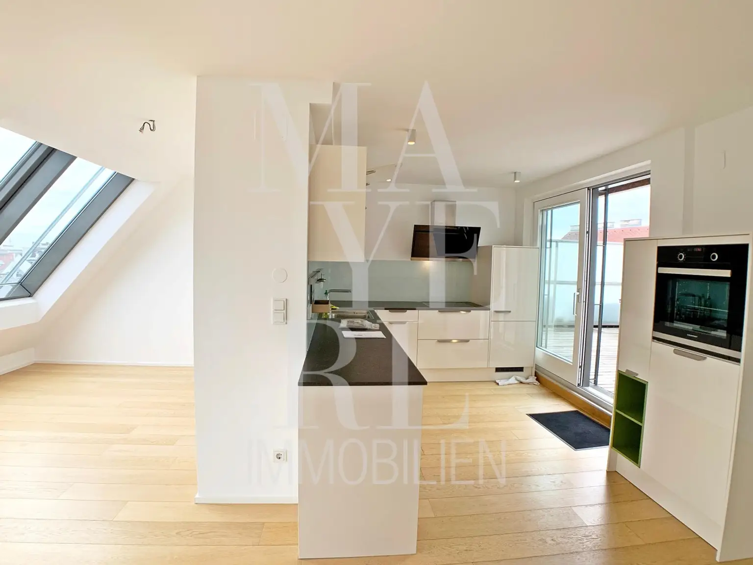 Dachterrassen-Maisonette - sensationeller Blick
