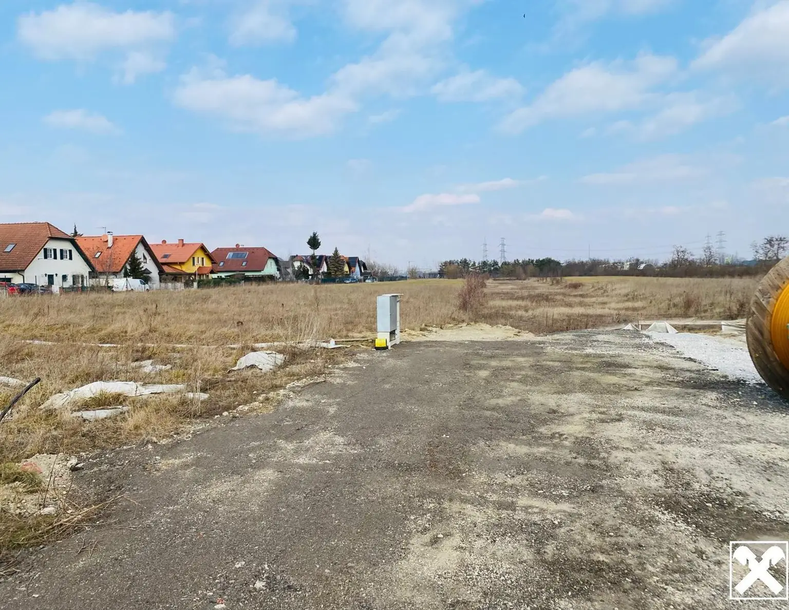 BAUGRUNDSTÜCK AM FÖHRENSEE IN TRASDORF INMITTEN DER NATUR AN FELDER DER REGION ANGRENZEND