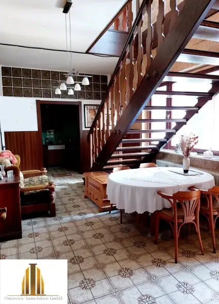 Einfamilienhaus mit ehemaligem Lokal, Stadel und Garten in Weitersfeld im Bezirk Horn!