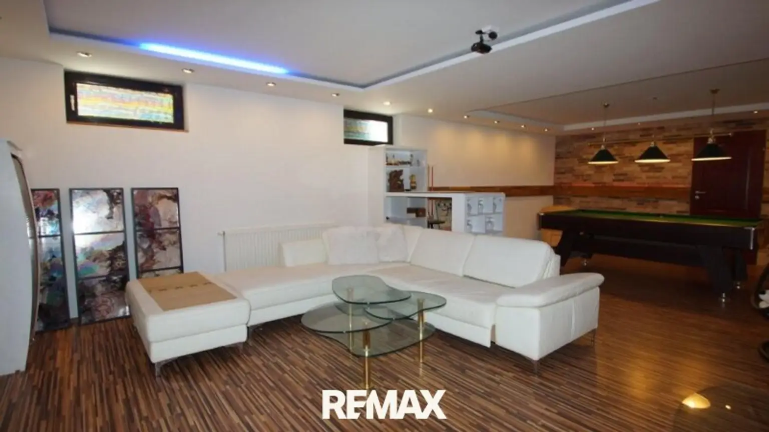 20 Wohnkeller Lounge EFH 2000