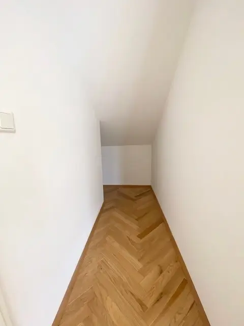 Bild21 | ++ NEU ++ MAISONETTE - VIER Zimmer mit TERRASSE - Altbau | Prima Service Immobilien