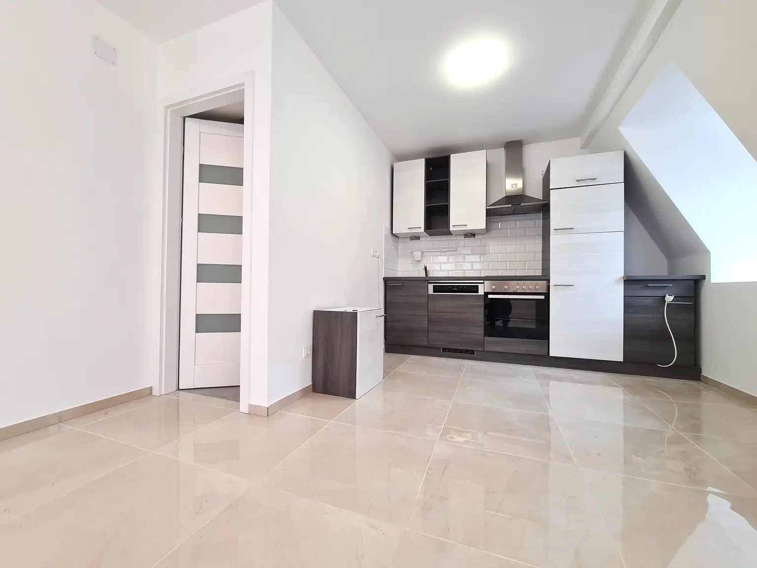 Atraktives Wohnhaus mit 5 Wohnungen in Gloggnitz!