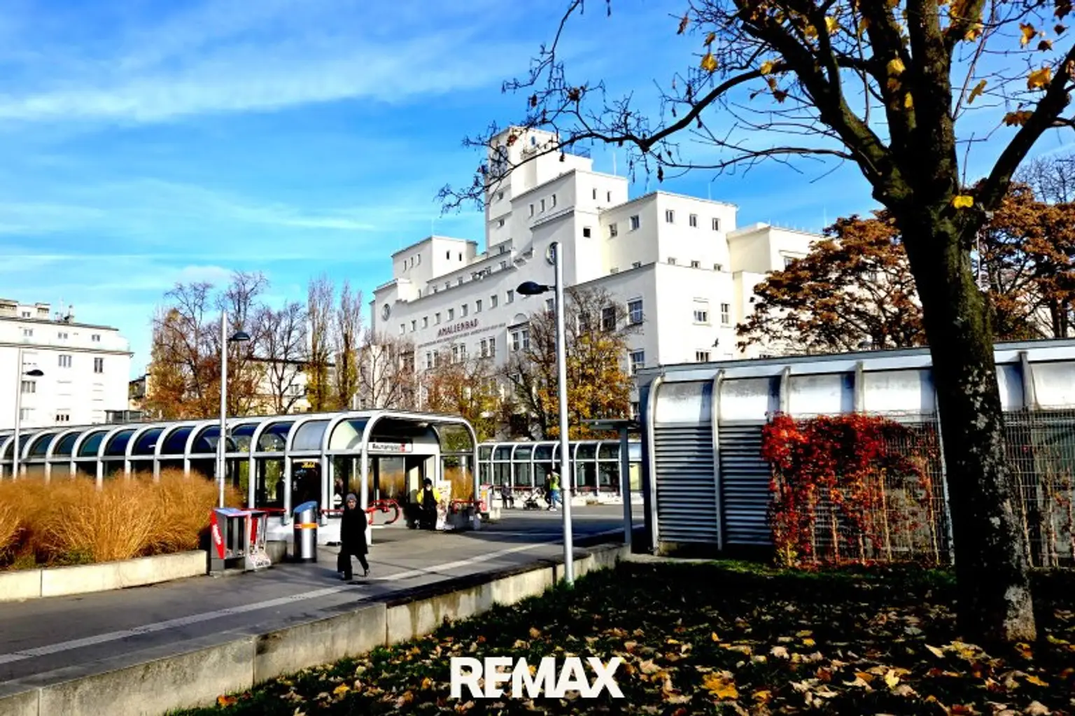 09 U-Bahn ums Eck