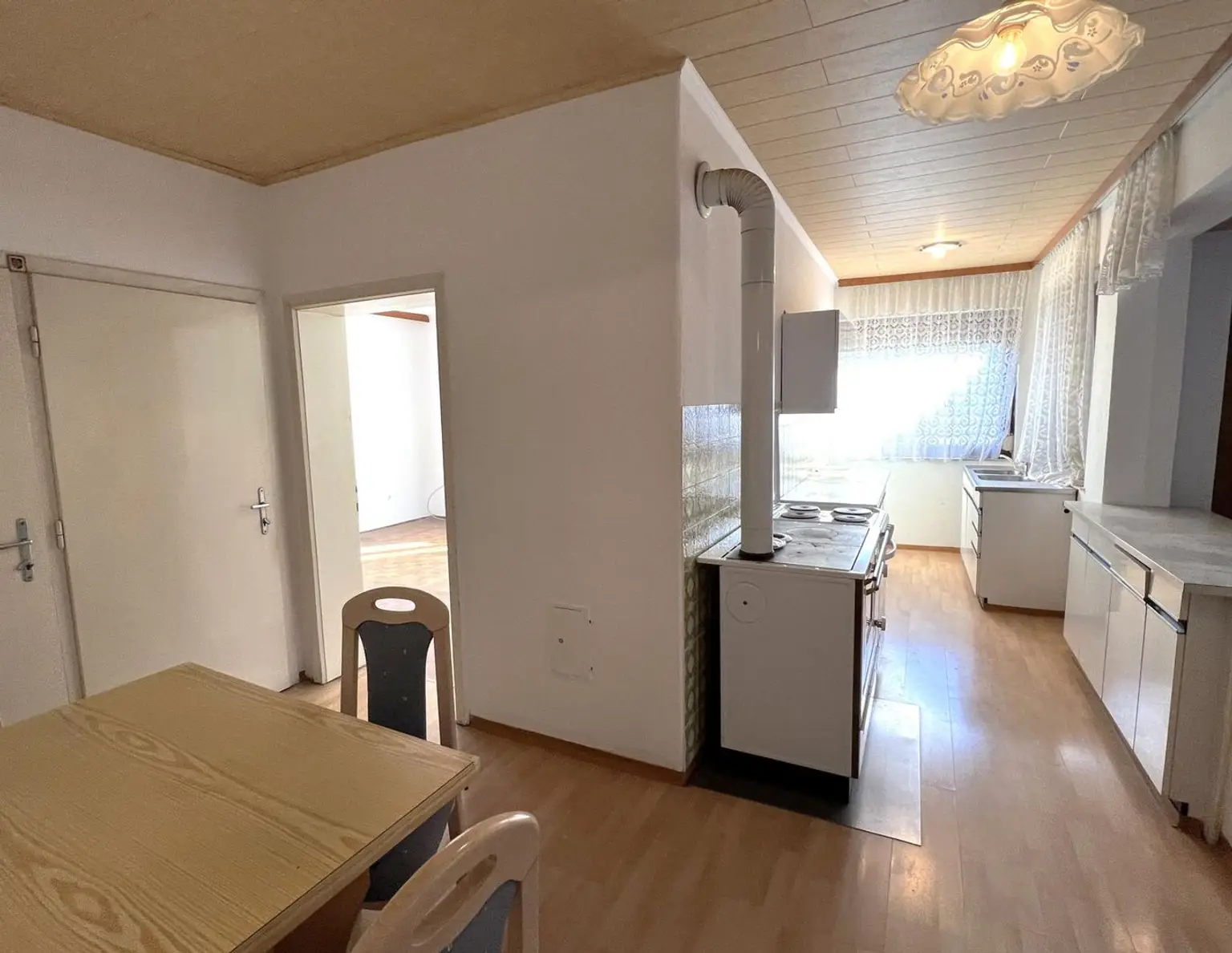 Einfamilienhaus auf kleinem Grundstück, sofort verfügbar!