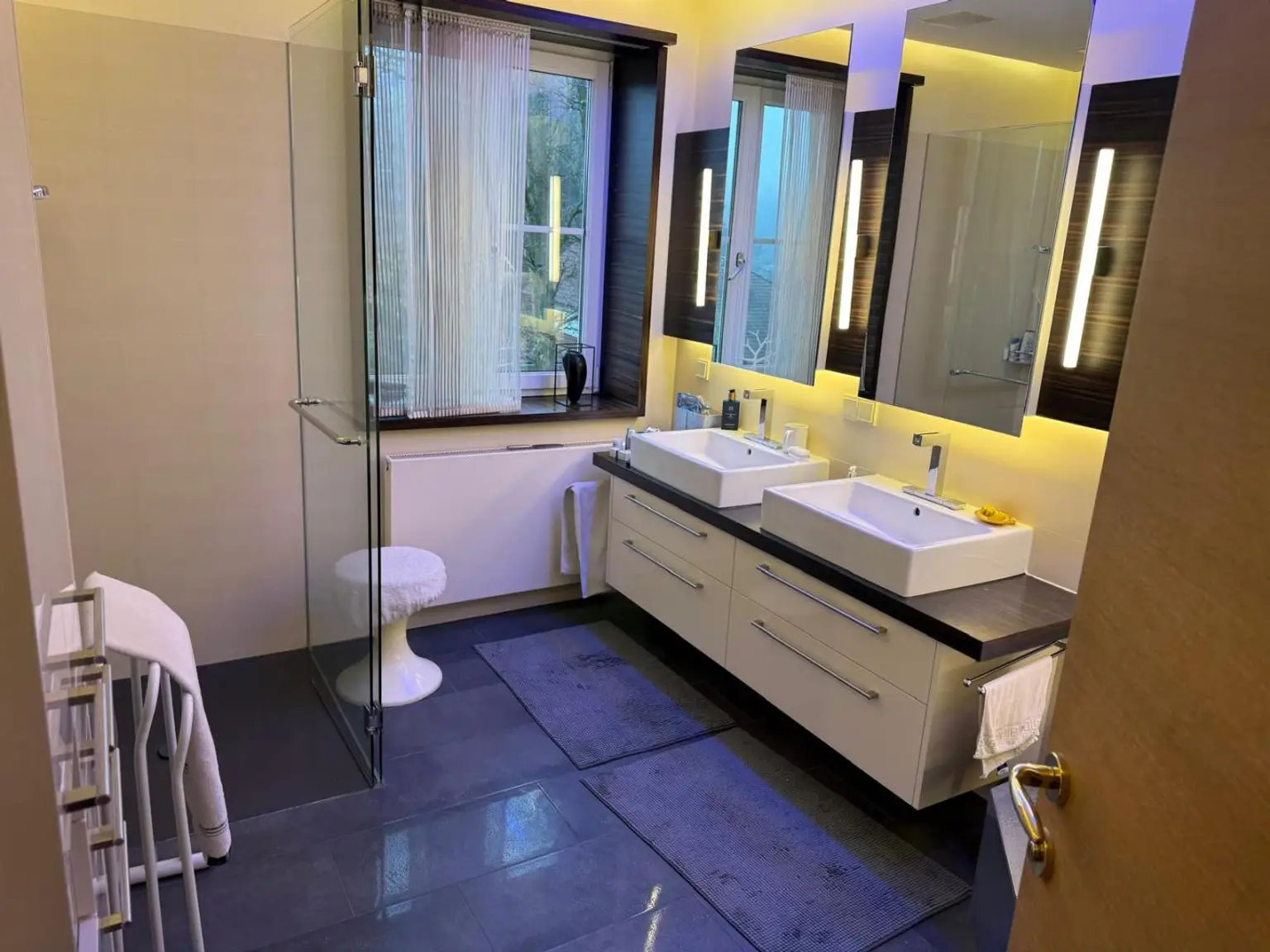 WhatsApp Image 2026-01-08 at 11.53.33-3