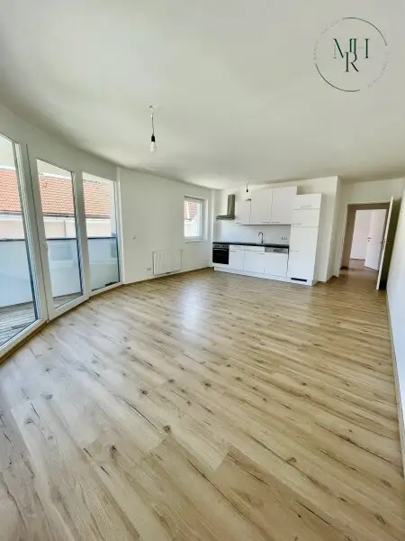 Gepflegte 3-Zimmer Wohnung mit zwei Balkonen und direkte Anbindung an die Innenstadt