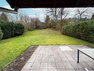 Terrasse und Garten EG