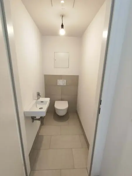 NEUBAU ERSTBEZUG! 2-Zimmer-Wohnung mit Balkon im 4. OG in 1210 Wien! Top 2/37