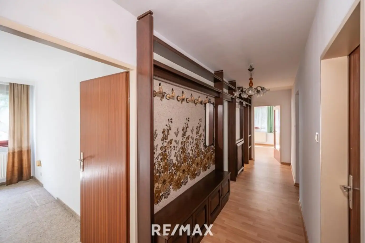 3 ZIMMERWOHNUNG MIT BALKON