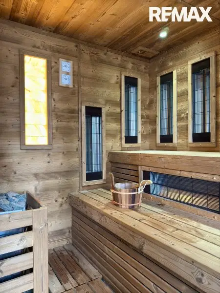 Seeluft - Einfamilienhaus auf Pachtgrund mit ca. 189 m² Wfl. am Neudörflersee zu kaufen!