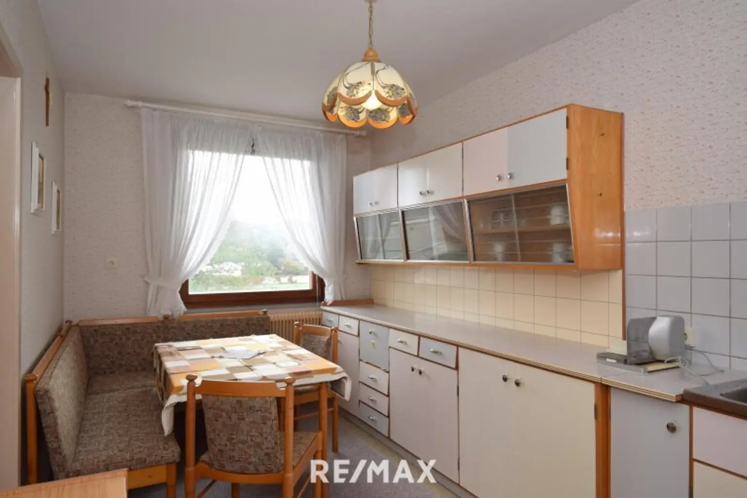 helle Nostalgie-Küche