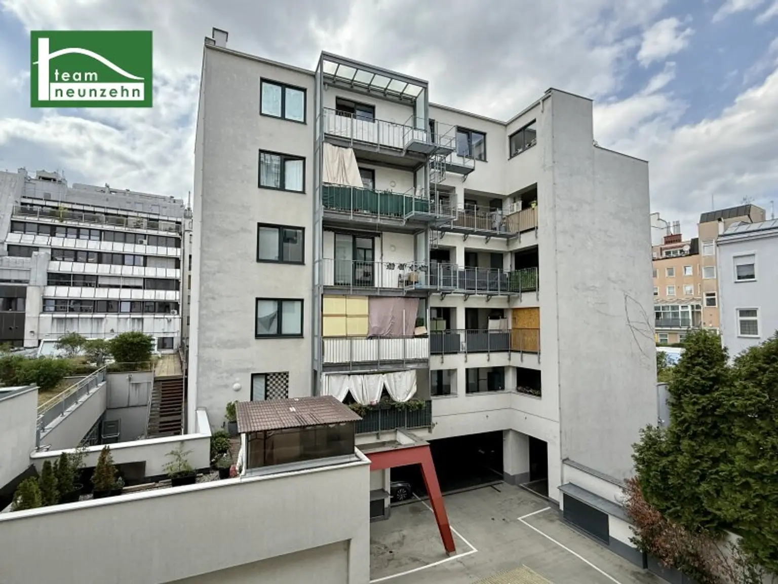 Attraktive 2-Zimmer-Wohnung mit Loggia in Ruhelage – unbefristet & bezugsbereit ab 01.09.!