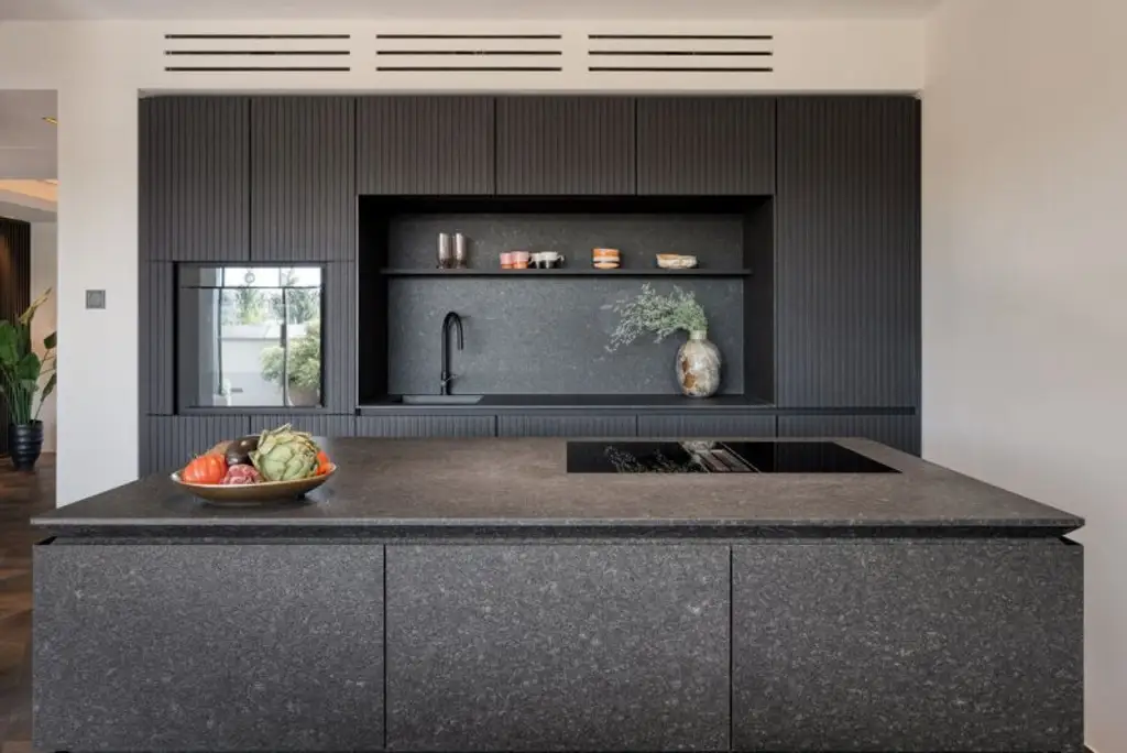 Exklusive Dachgeschoßwohnung: Ein einzigartiges Masterpiece an Design