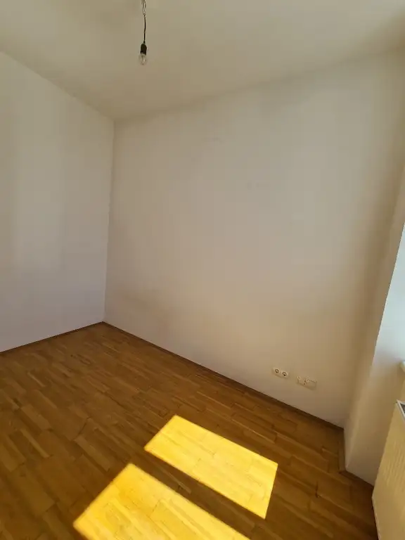 SZ