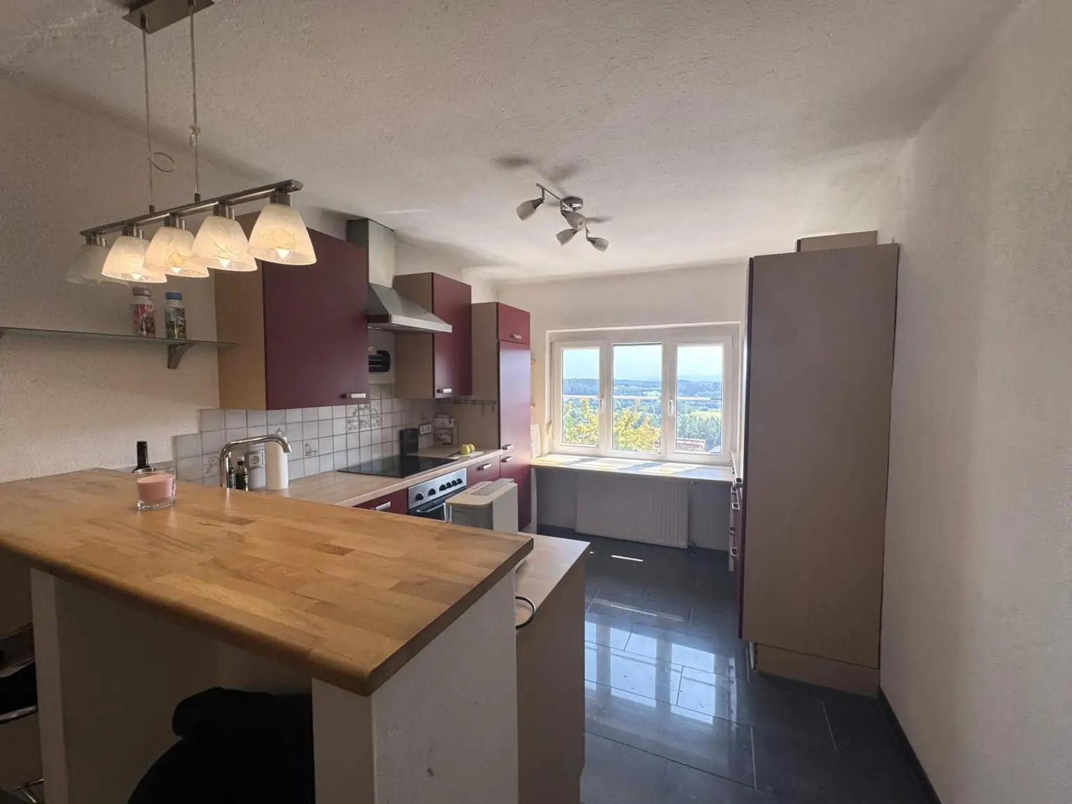 Großzügiges Wohnhaus mit 4 Wohneinheiten in herrlicher Aussichtslage - nähe Graz