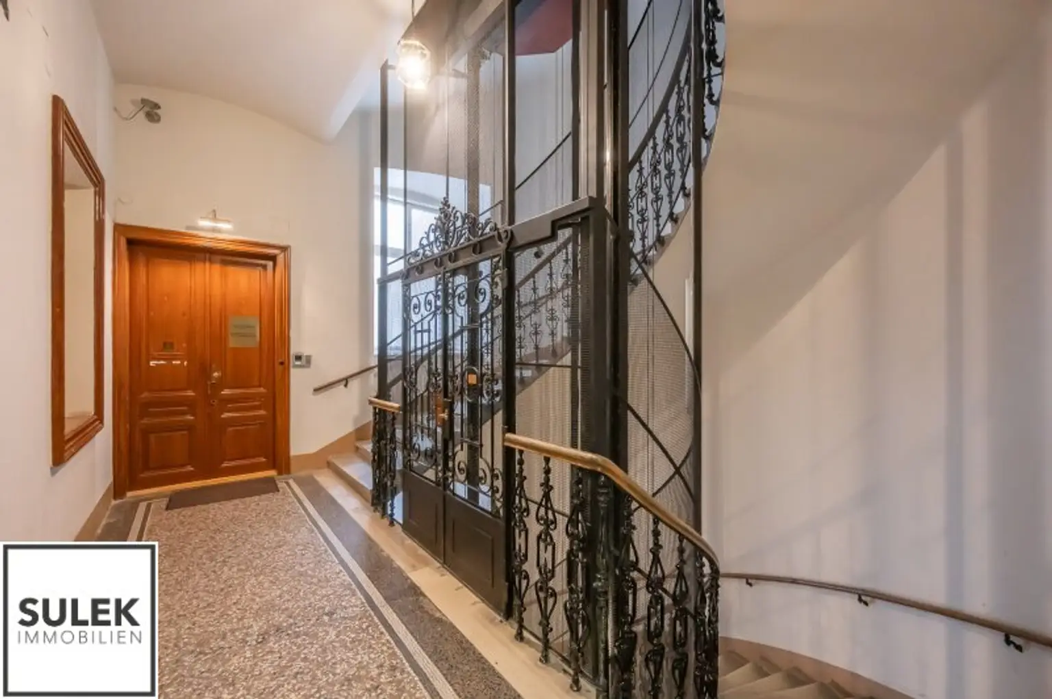praktisch aufgeteiltes 3-Zimmer Büro im Co-Working Space / Nähe Albertina, Staatsoper