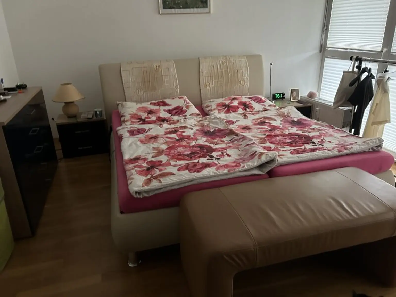 Schöne, sonnige Maisonette 3-Zimmer-Wohnung mit großer Dachterrasse sowie 2 Balkonen und 2 PKW-Abstellplätzen in Salzachnähe/Josefiau zu verkaufen
