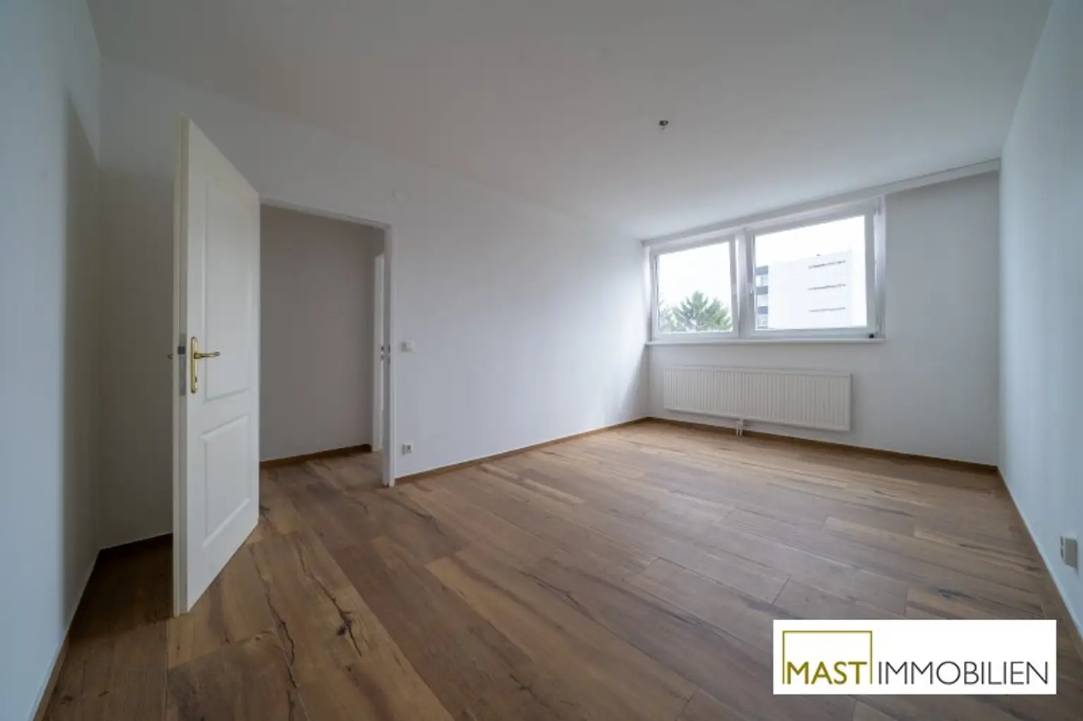 Zur Gänze sanierte 3 Zimmer-Wohnung mit großzügiger Loggia & Fernblick – Spitalgasse 1, Wiener Neustadt