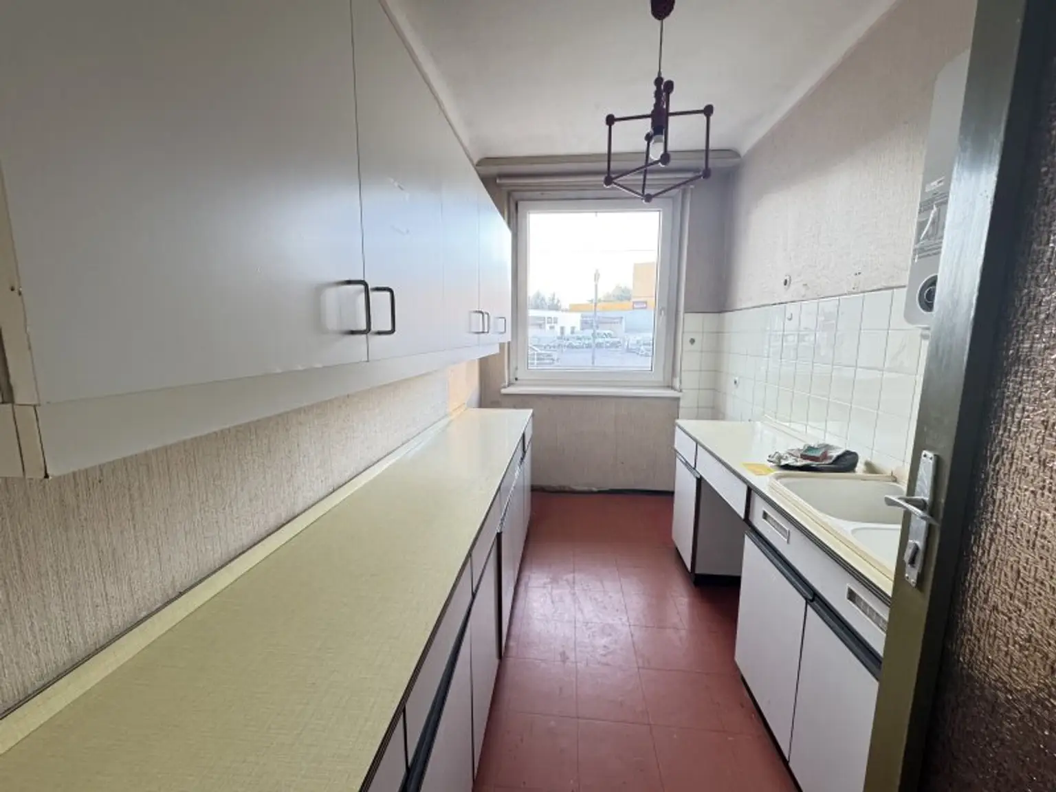 *Sanierungsbedürftiger Singlehit mit Loggia im Herzen von Brigittenau* Ab sofort verfügbar*