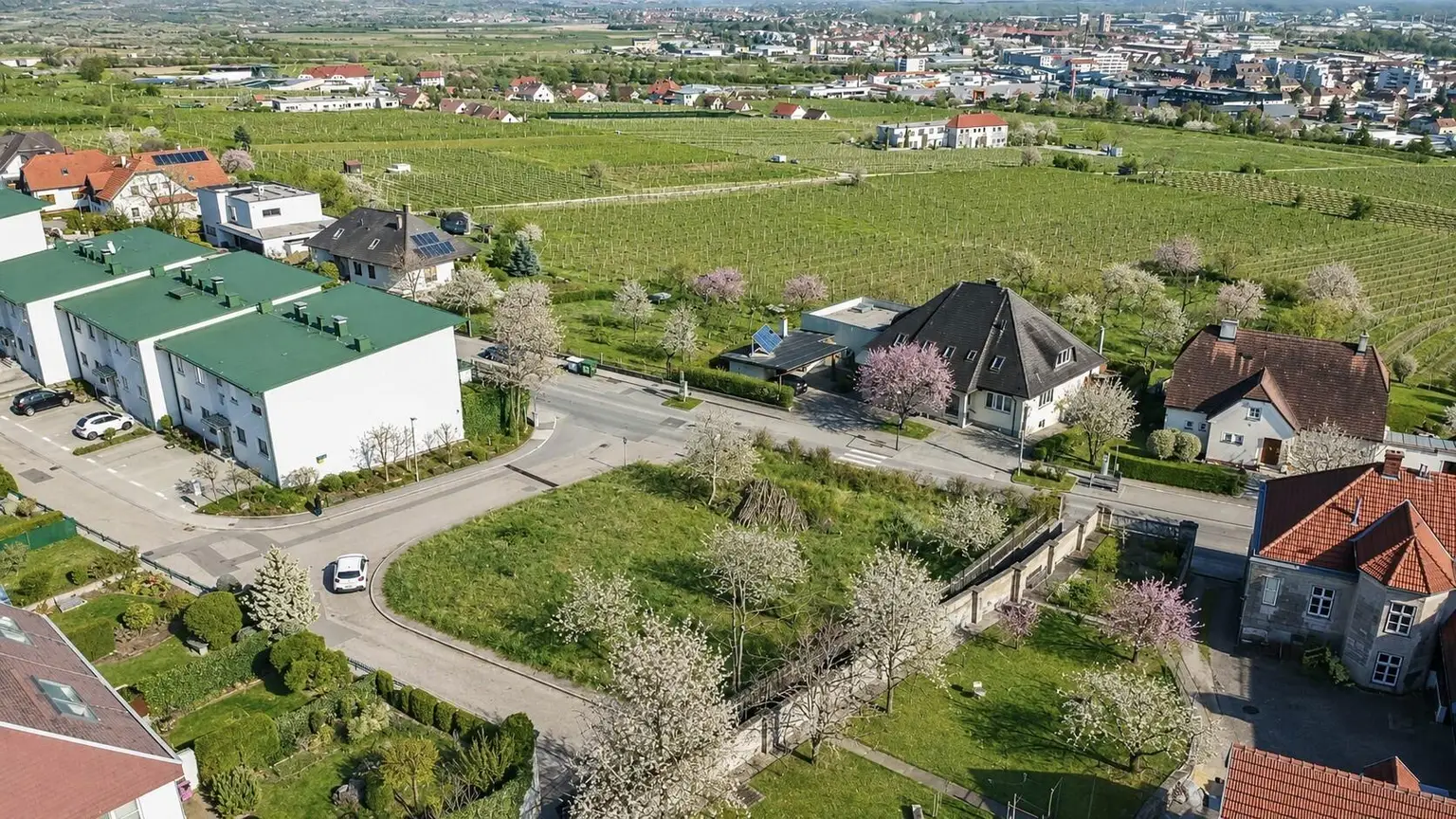 Grundstück II