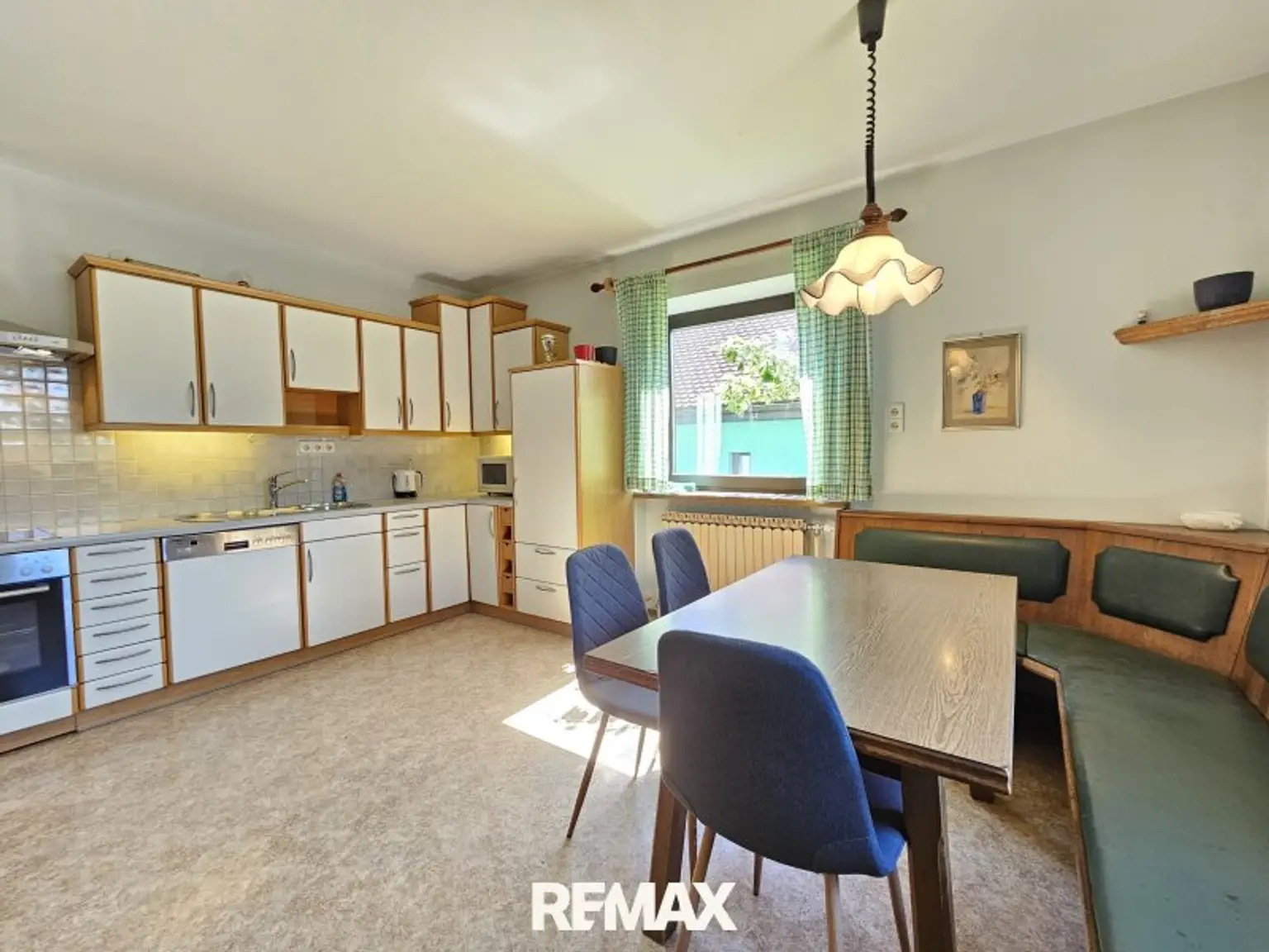Küche mit Esszimmer EG