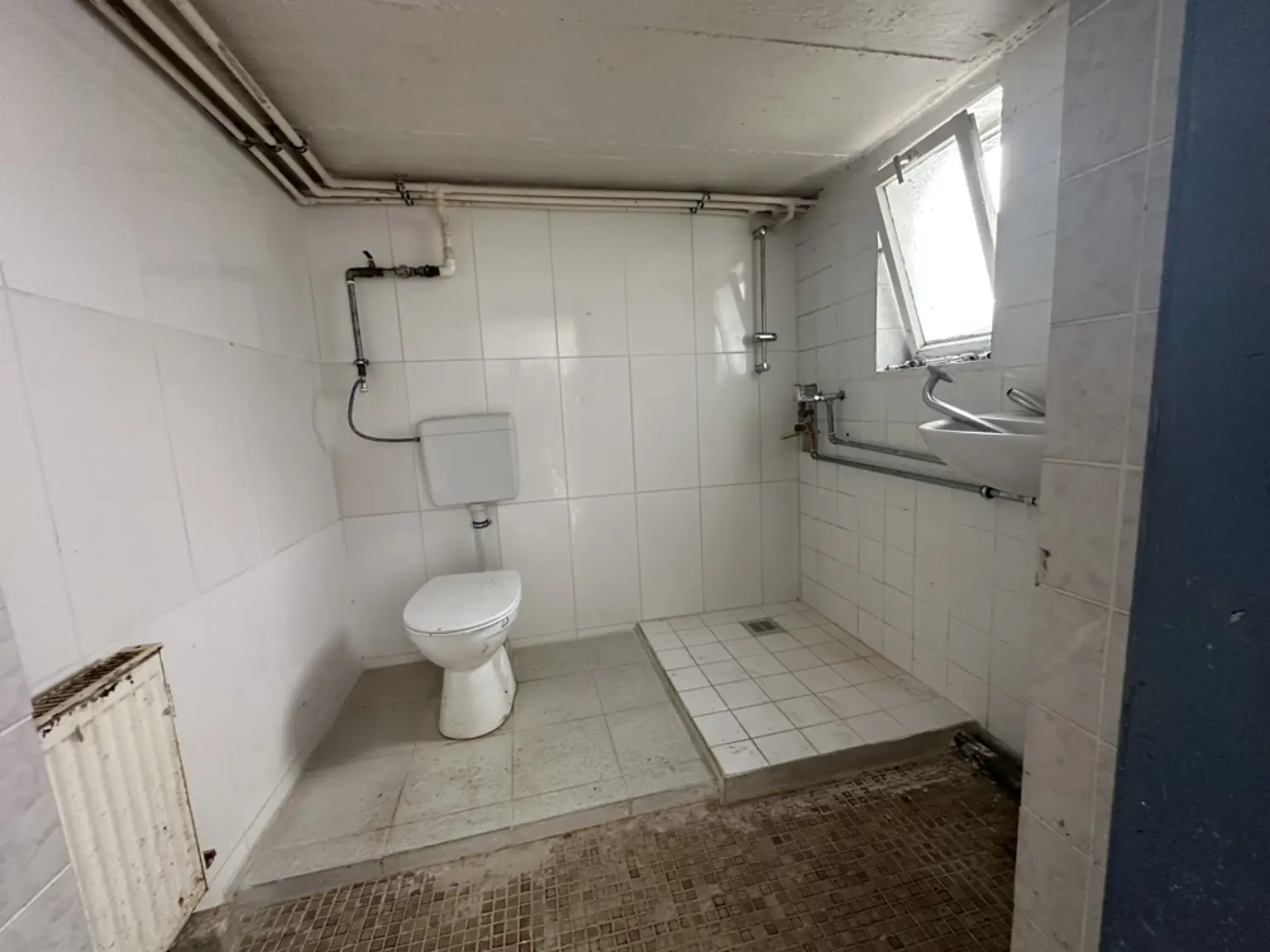 WC UG