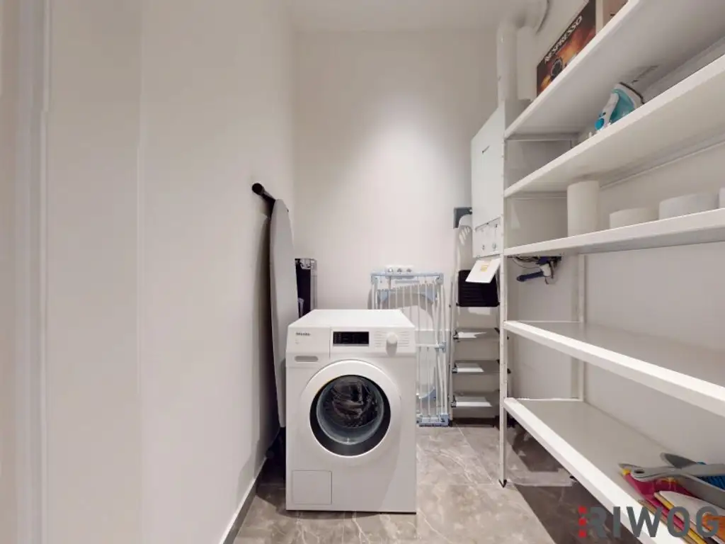 Wohnung mit touristischer Widmung nahe Schloss Schönbrunn | Prunkvolles 3-Zimmer Altbauapartment mit Loggia I 360° Rundgang