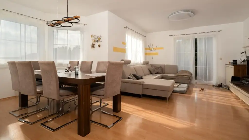 Einfamilienhaus gesucht? Koffer packen und einziehen!