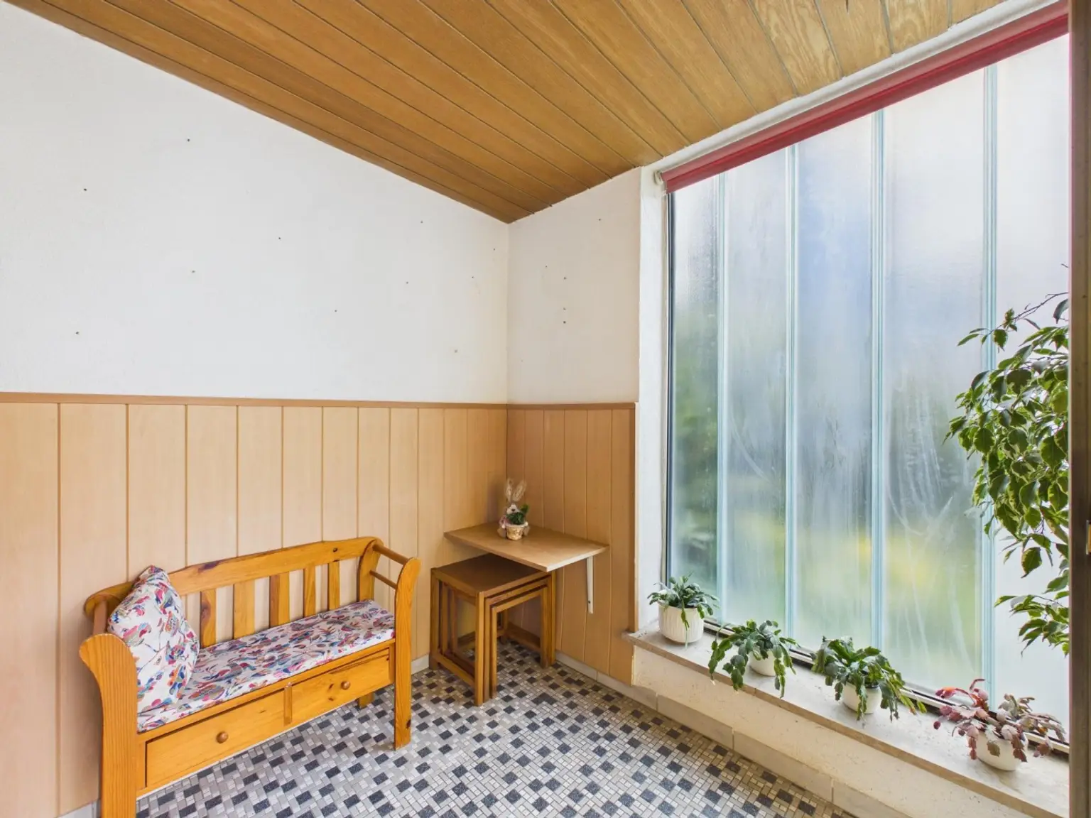 CAM04191G0-PR0091-STILL015