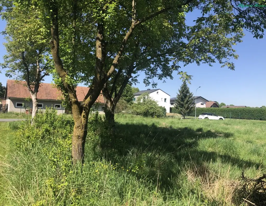 838 m² Grundstück sonnig, eben, aufgeschlossen 8472 Obervogau