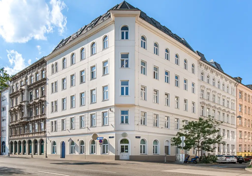 Stilvolle Dachgeschoßwohnung mit Terrasse & U-Bahn-Nähe in 1030