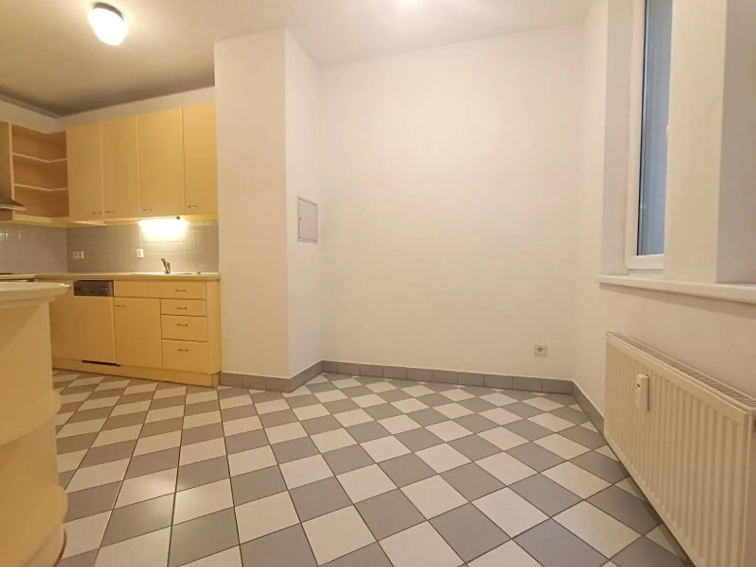 2-Zimmer Wohnung im Neubau! Nähe U6 Thaliastraße! Ruhelage und Ausrichtung in den Innenhof! Grünblick! Fernwärme!