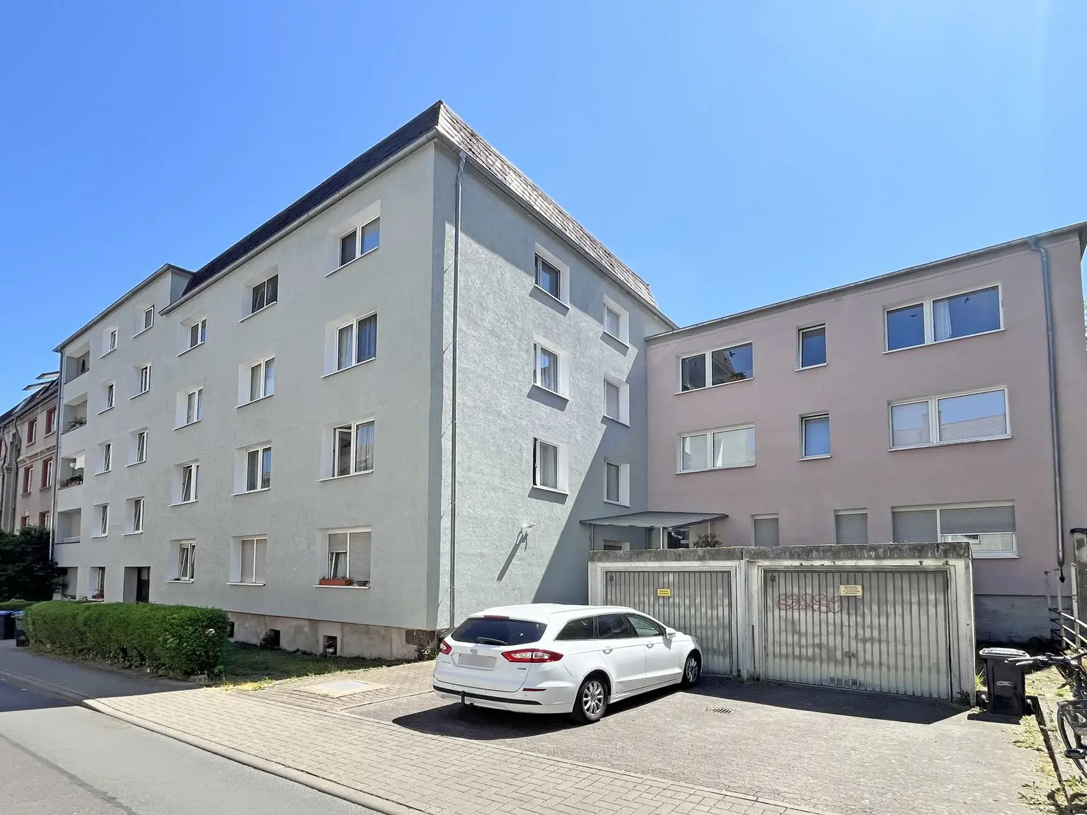 Straßenansicht2