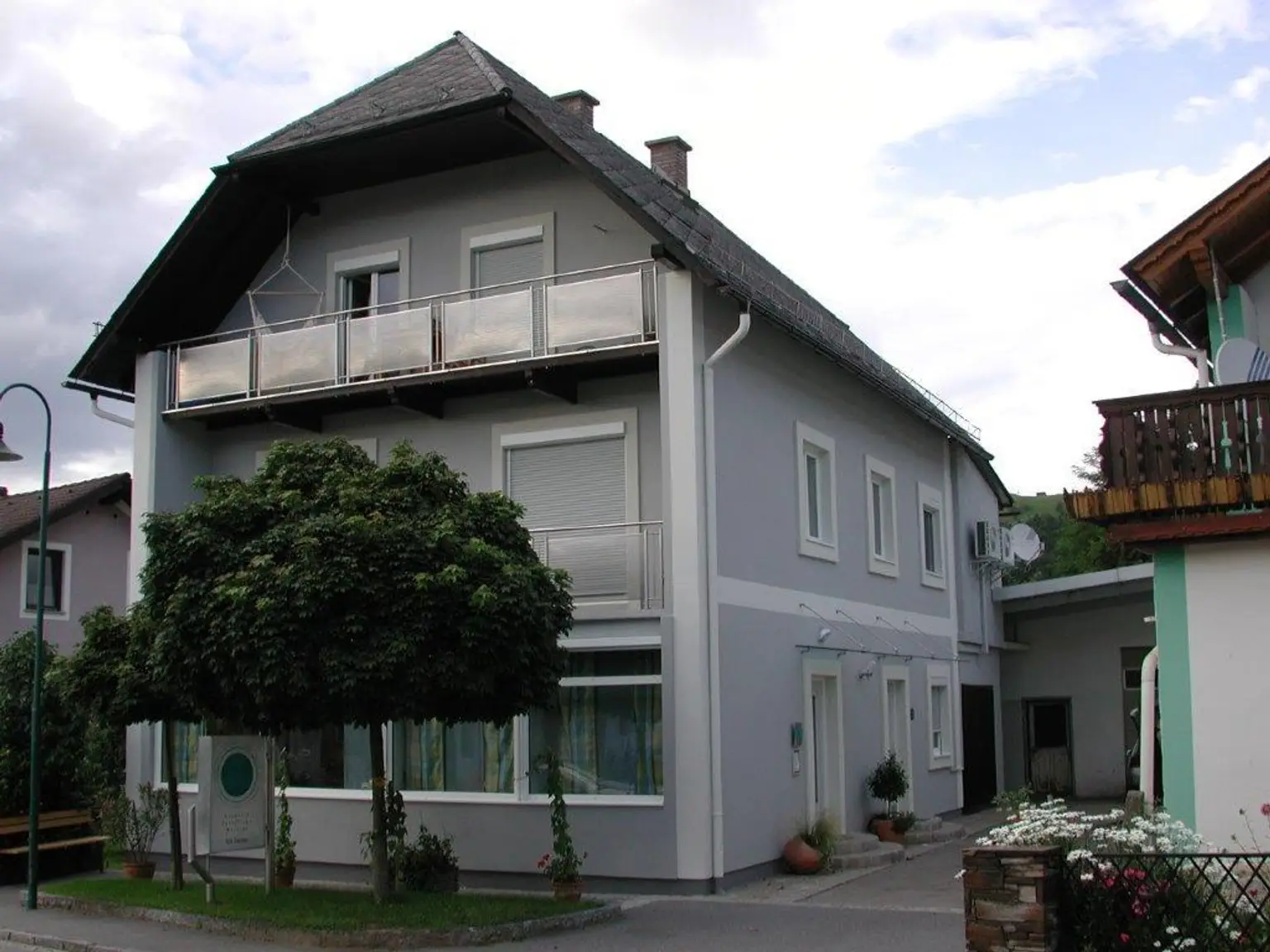 Haus außen 2