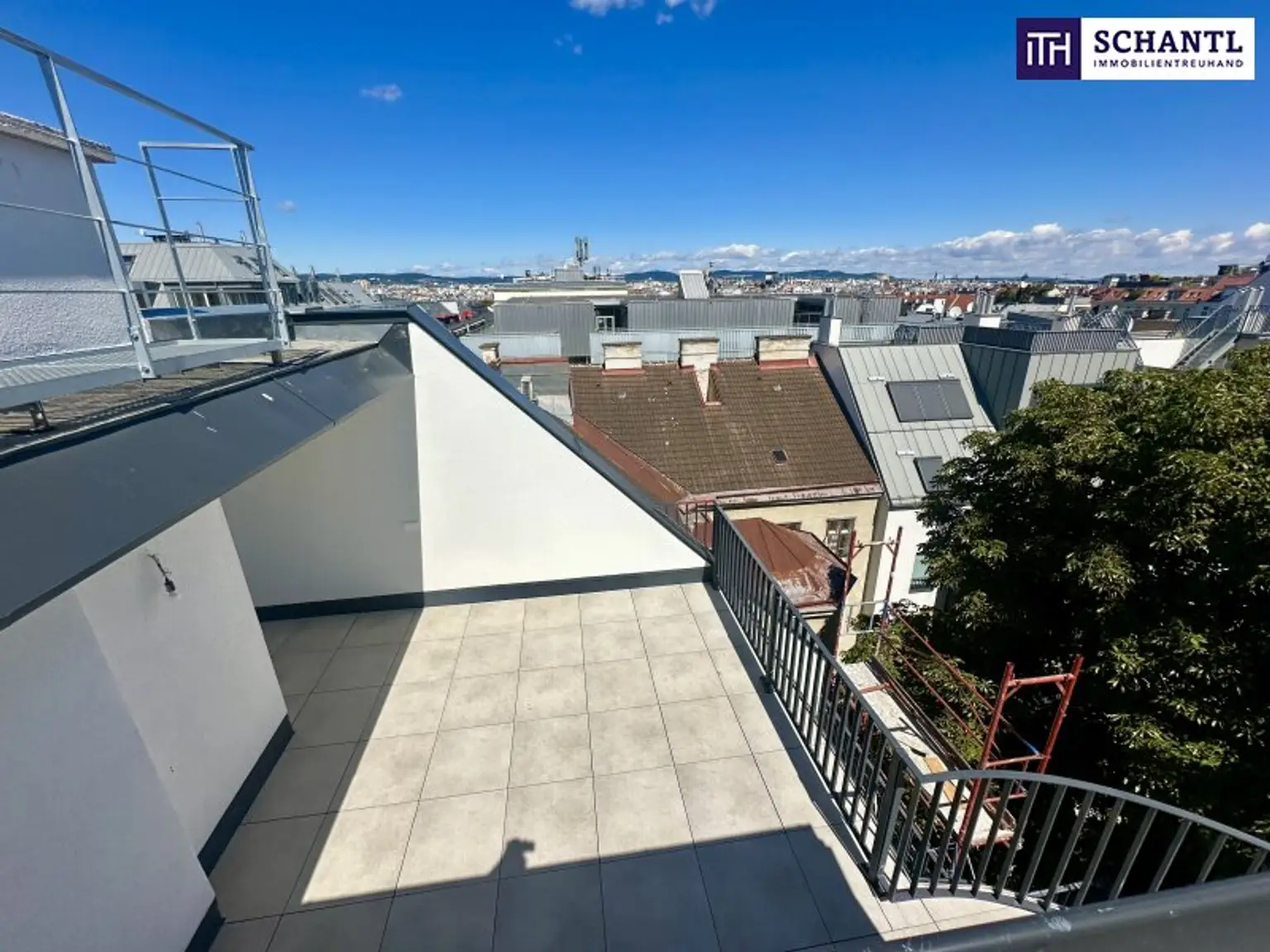 BEZUGSFERTIG! Ihr geniales Penthouse mit 175 m² Wohnfläche und 72 m² Dachterrasse on TOP + privater Liftfahrt!