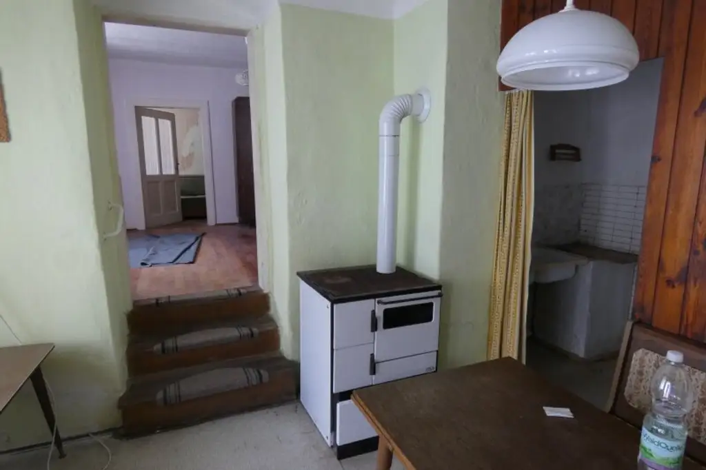 ALTER STRECKHOF IN ZENTRALER LAGE