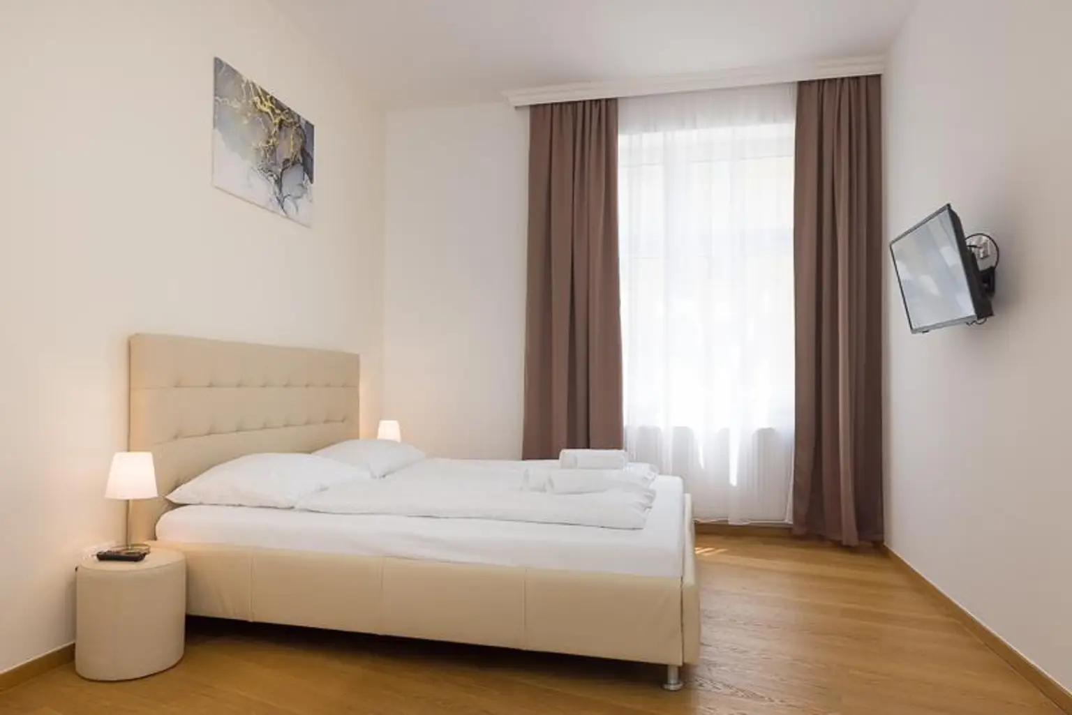 Stilvolle, neu renovierte 3-Zimmer-Wohnung in 1220 Wien