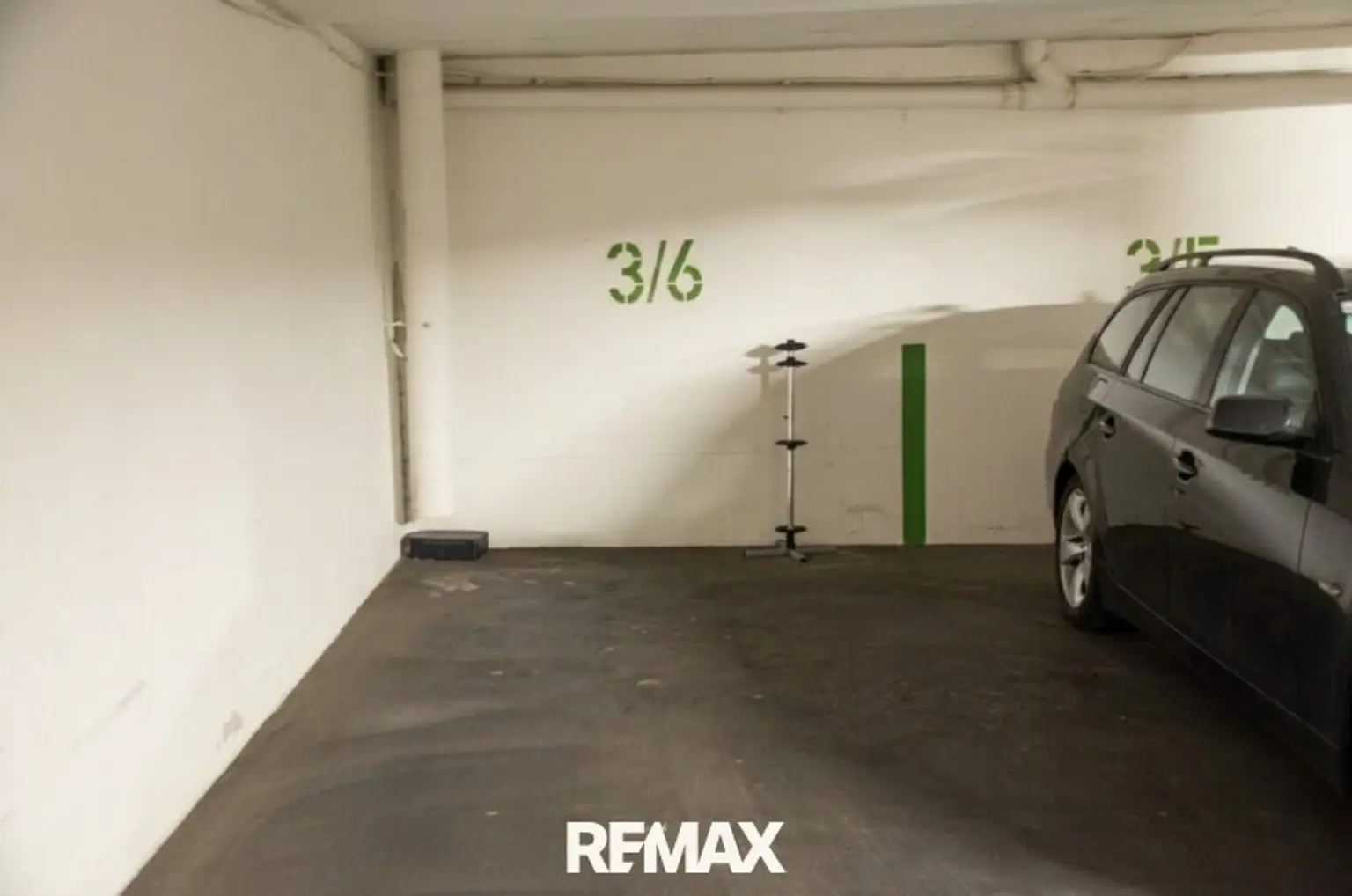 Tiefgaragen Parkplatz