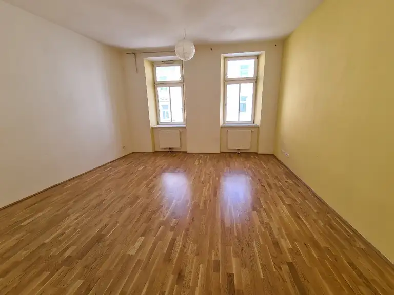 Wohnraum II