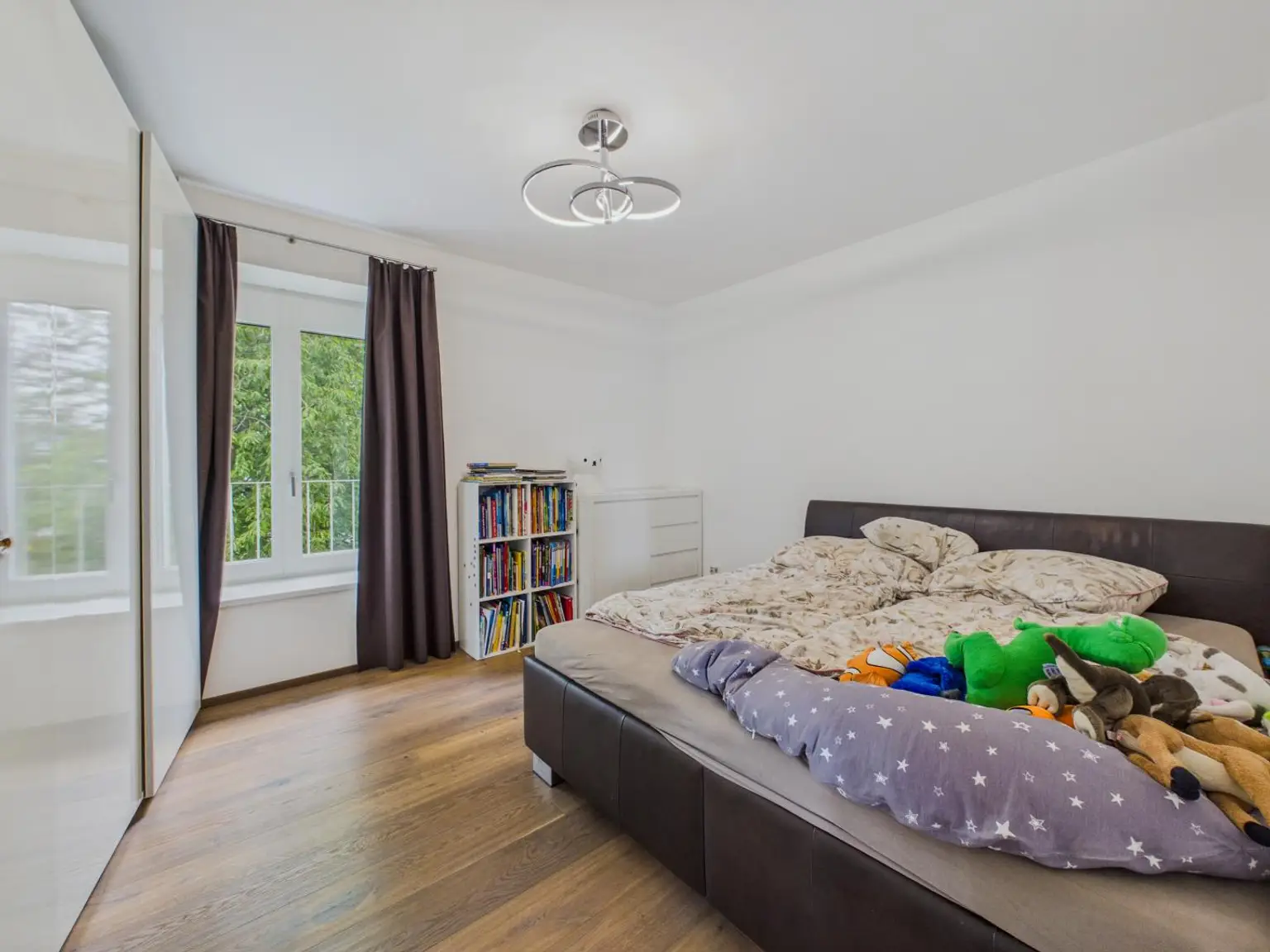 Schlafzimmer 2