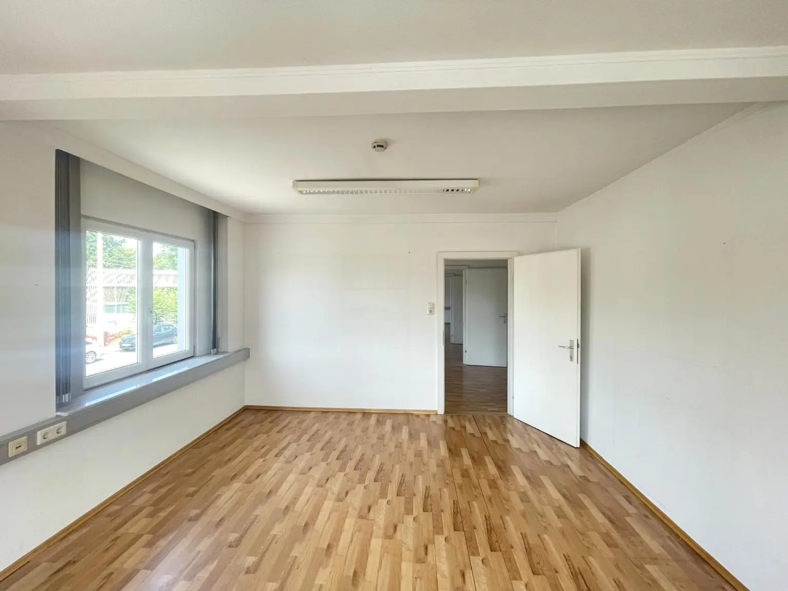 Bürofläche mit direktem Straßenbahnanschluss