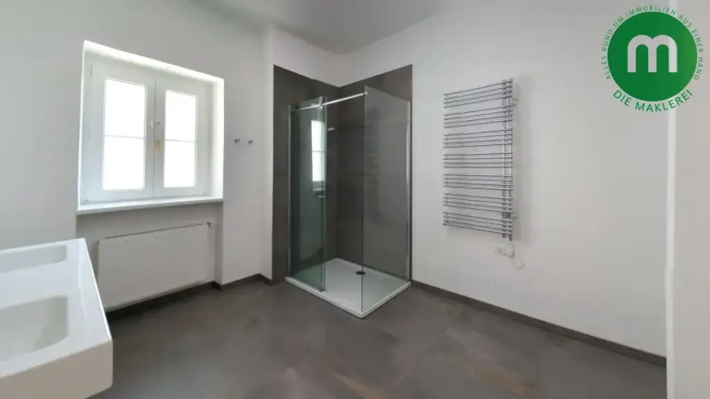 Wohnen am grünen Stadtrand - 160 m² Gartenwohnung in absoluter Ruhelage