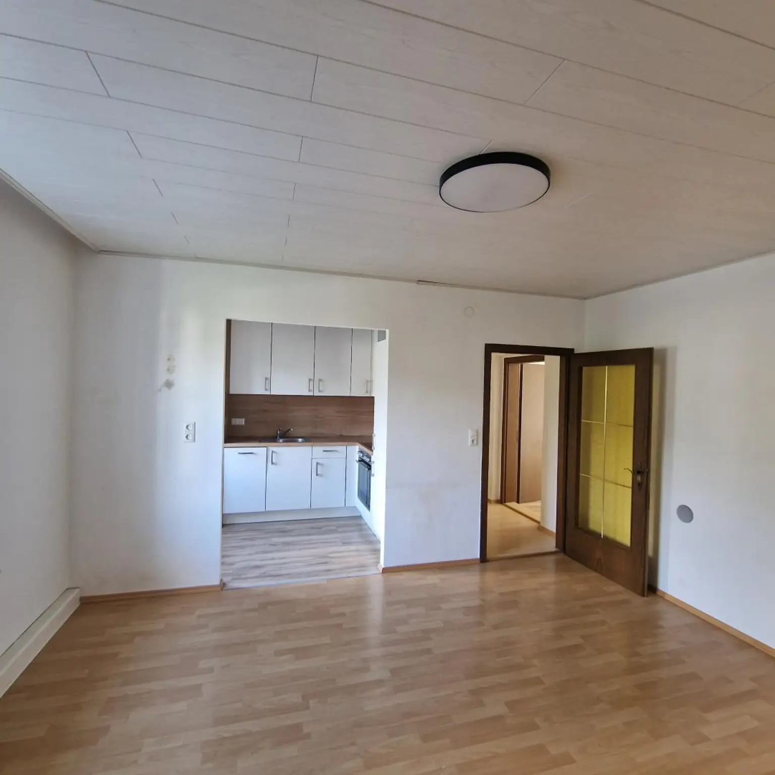4-Zimmer-Wohnung im 1. Stock! Gartenmitbenützung! 1 Monat mietzinsfrei!