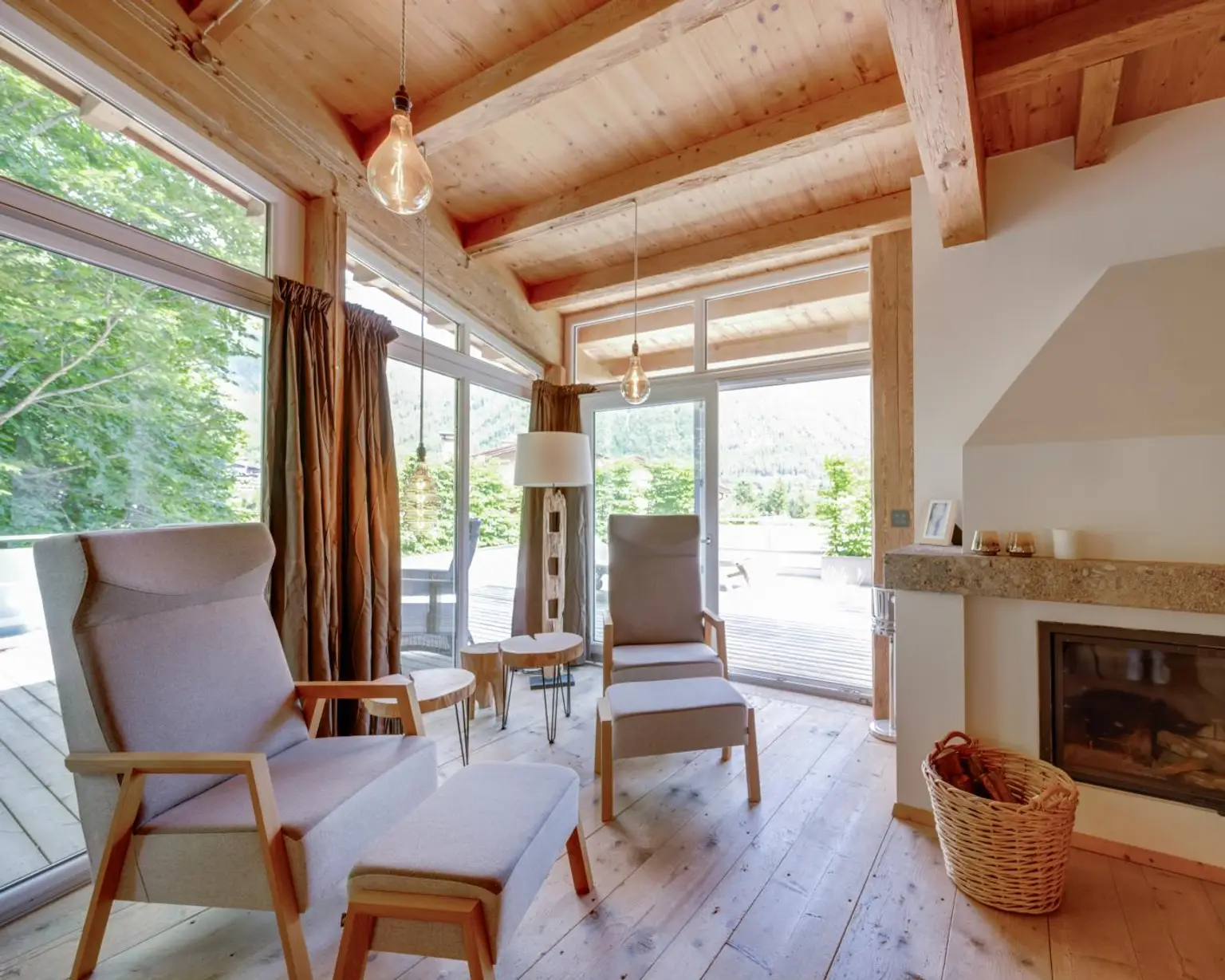 NEU! "Das perfekte Nest" - eingebettet zwischen Bergpanorama und Luxus!