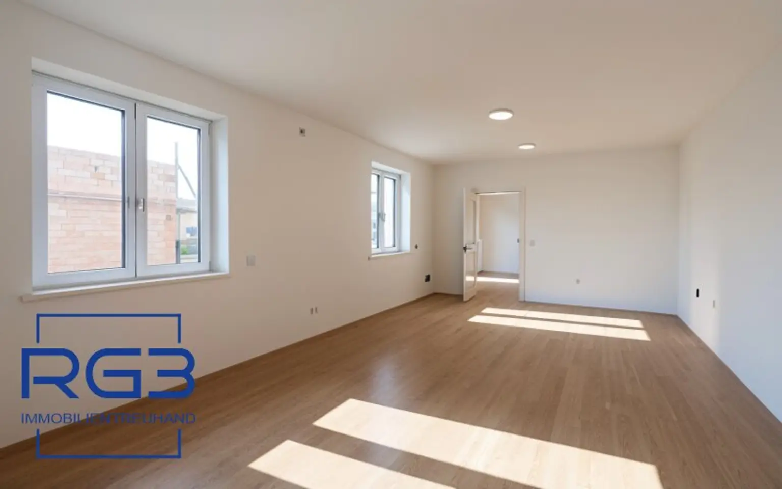 Großes Einfamilienhaus mit großem Garten # Provisionsfrei