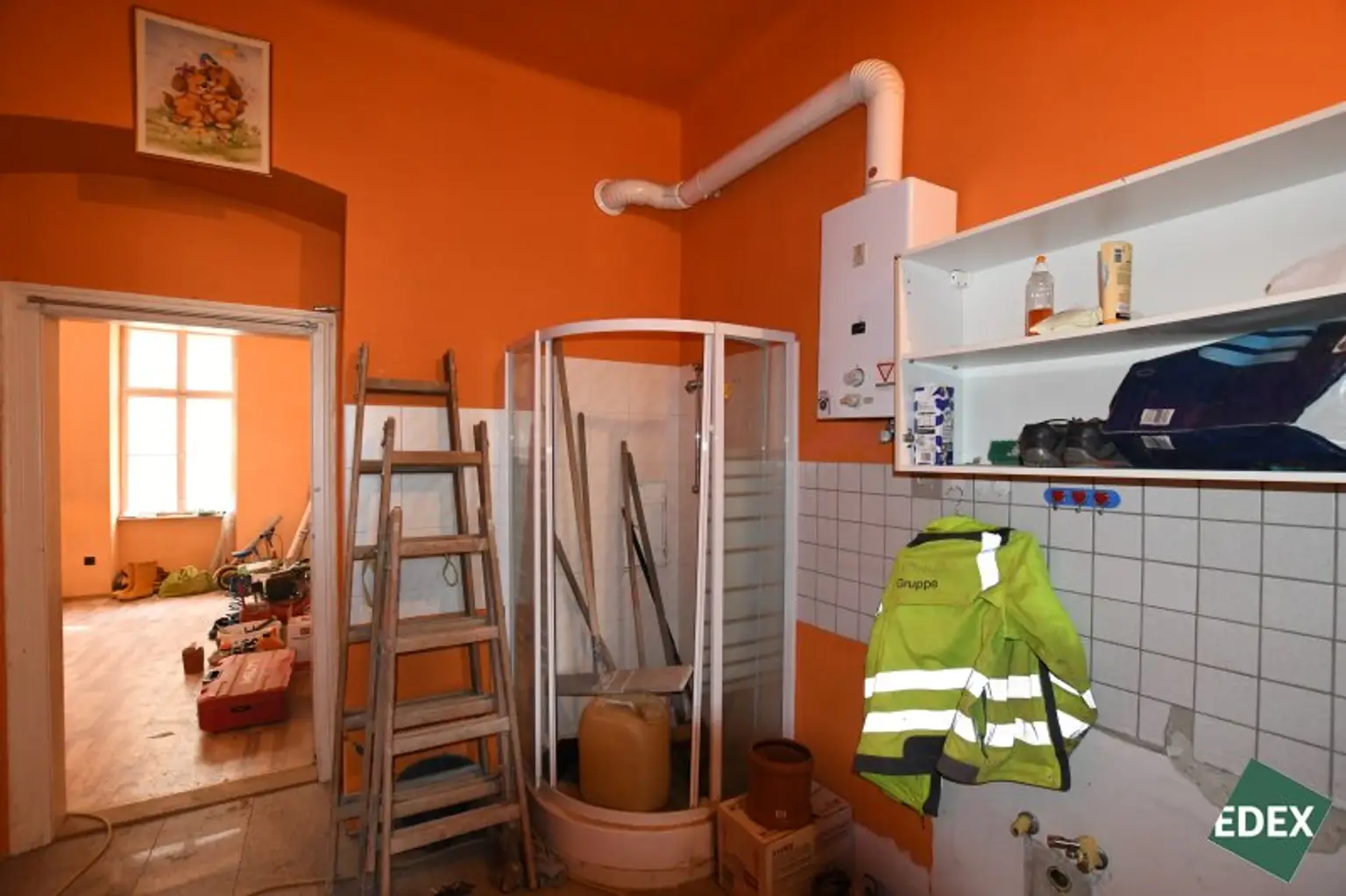 Zwei sanierungsbedürftige Altbauwohnungen mit Entwicklungspotenzial – ca. 55 m² nahe 7. Bezirk