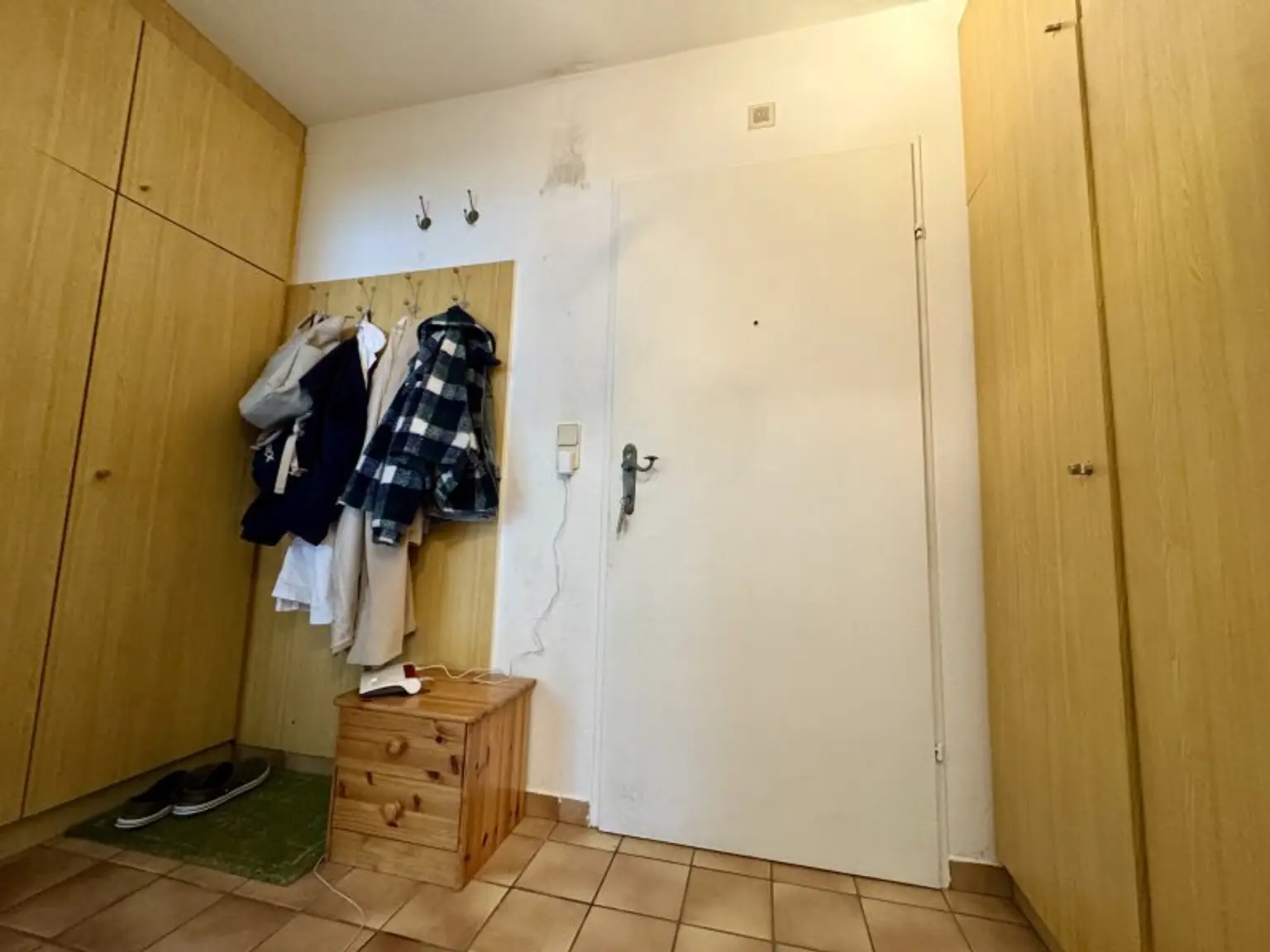 Hübsche Starterwohnung mit Balkon und Autoabstellplatz in perfekter Lage!