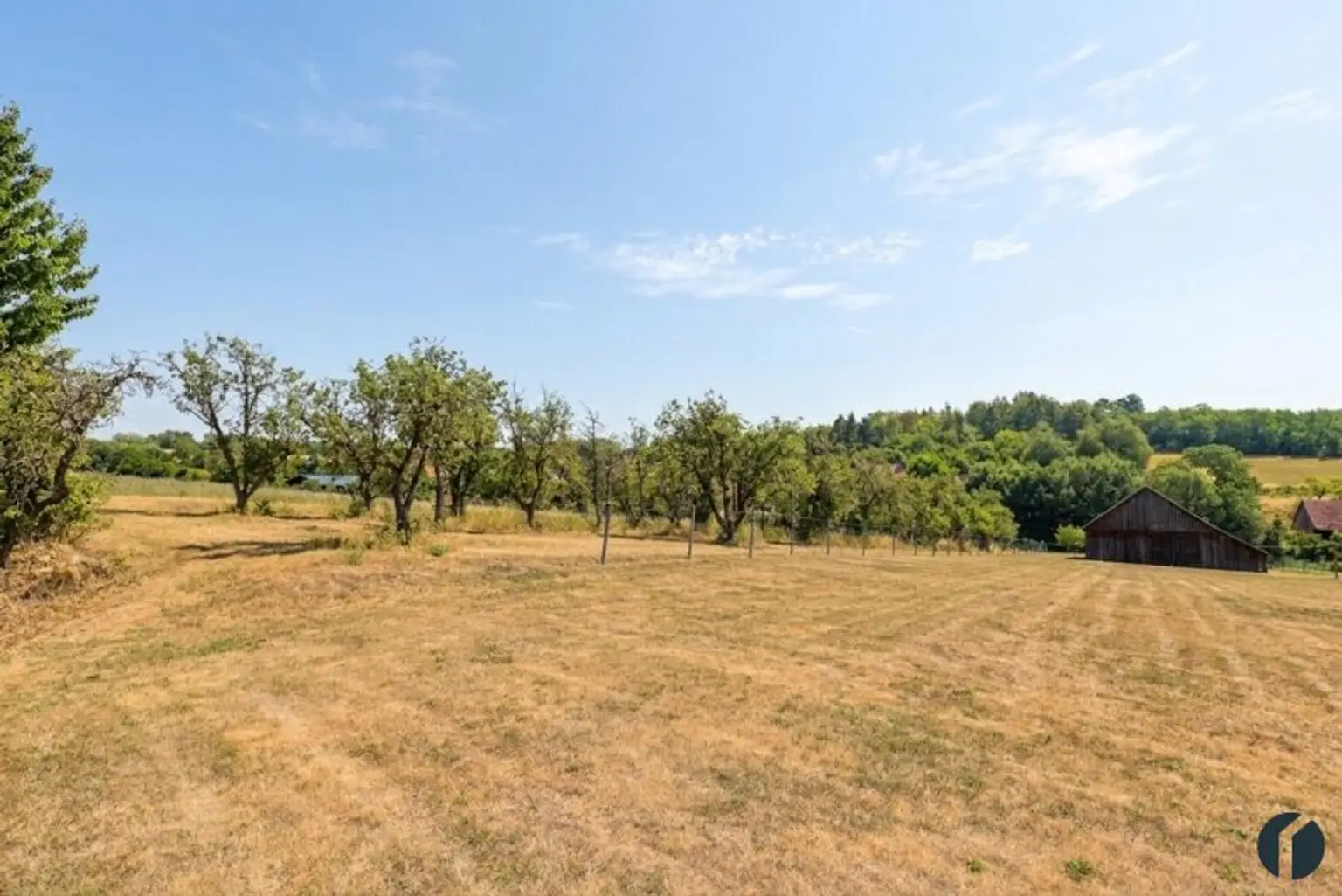 Blick in die Landschaft gegenüber