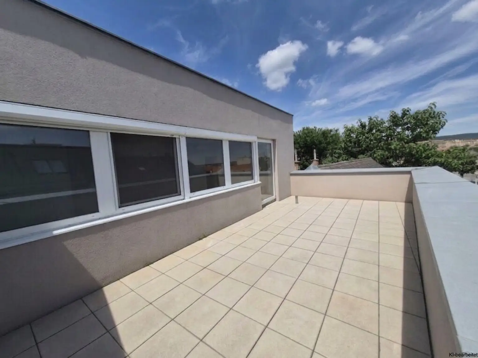 Ca. 68,40 m² Terrassenwohnung mit 24,70 m² südostseitiger Terrasse